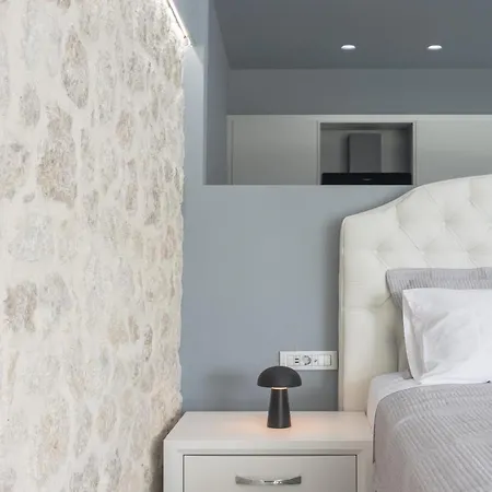 Irida Studios&suite * Paleokastritsa