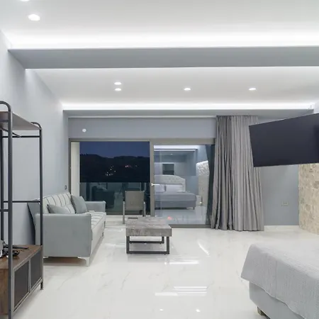 Irida Studios&suite * Paleokastritsa